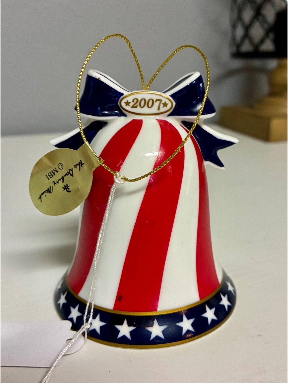 Danbury Mint 2007 Annual Ringing In Christmas Patriotic Ornament Santa Bell